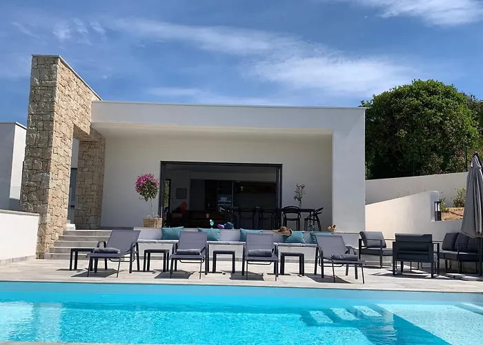 Les Villas Du Domaine Napoleon Corsica Vue Mer Et Piscine