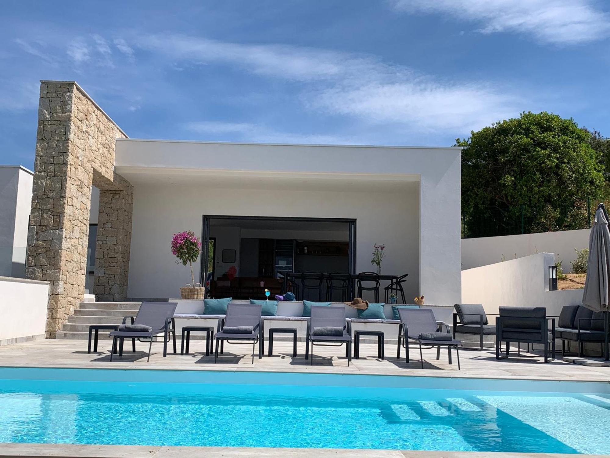 Les Du Domaine Napoleon Corsica Vue Et Piscine *